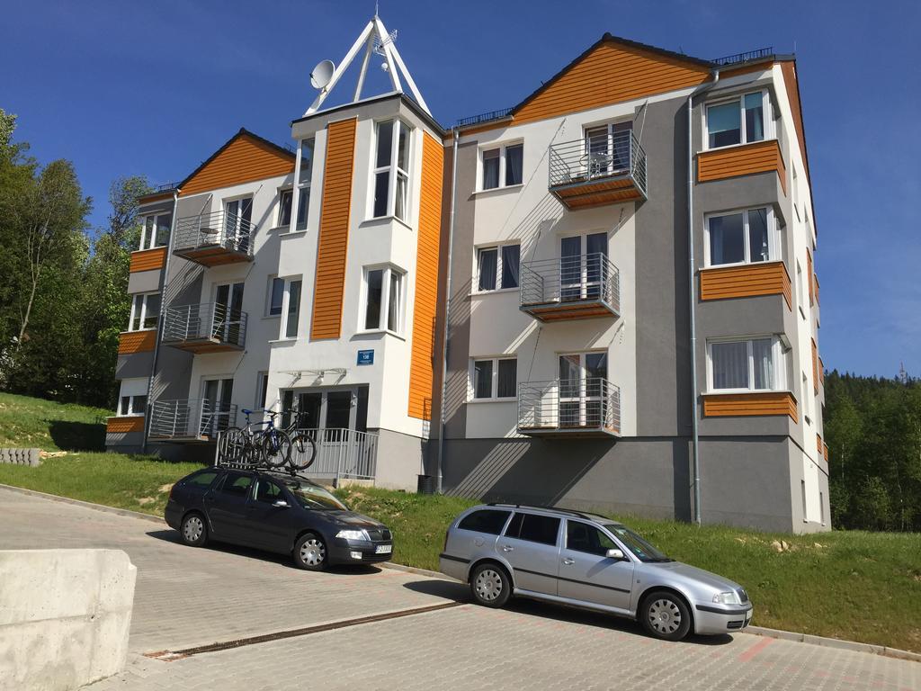 Apartament Zebra Swieradow-Zdroj Luaran gambar